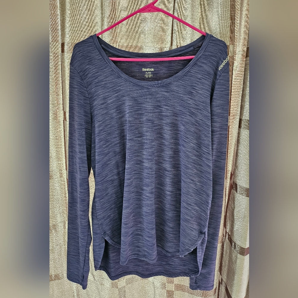 Reebok Women's Longsleeve Running Shirt, Droptail Hem, Purple, Size XL